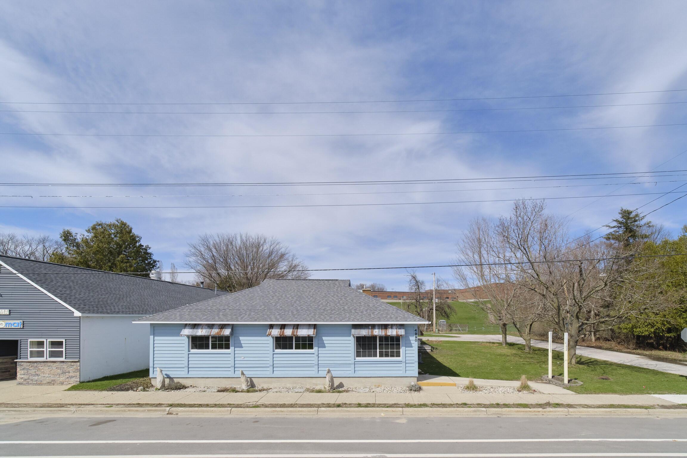 Image 1: Front of Building