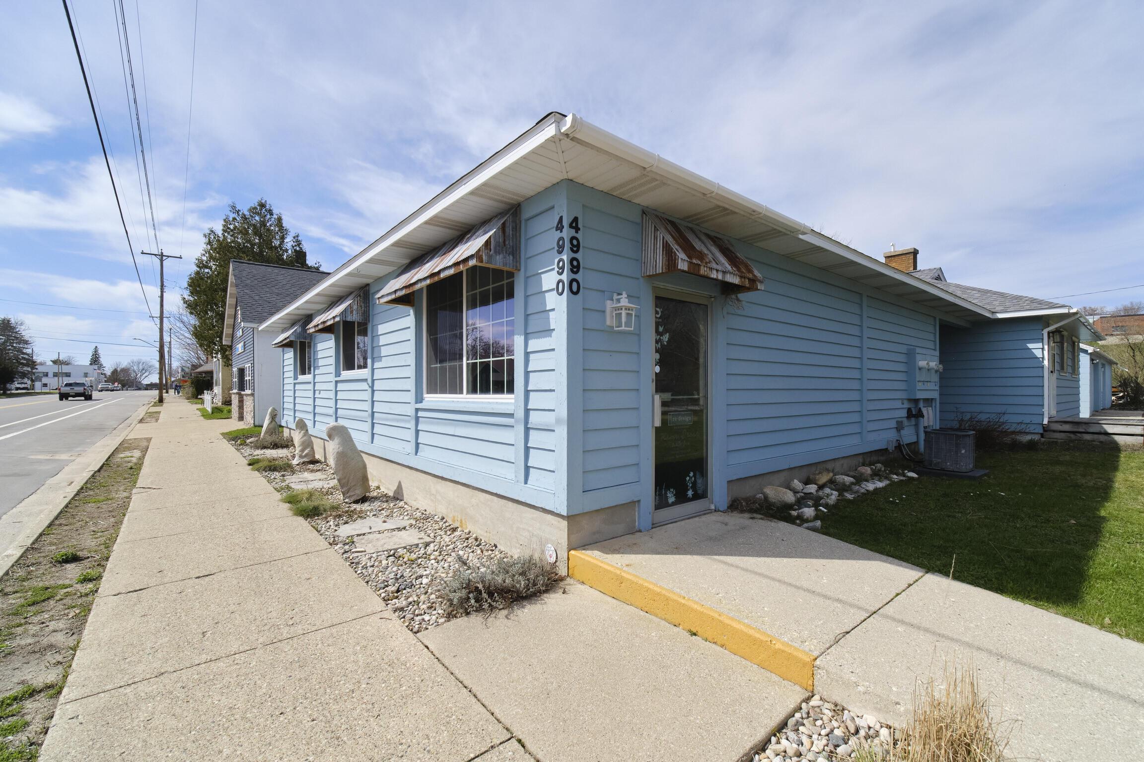 Image 3: Front Of Building