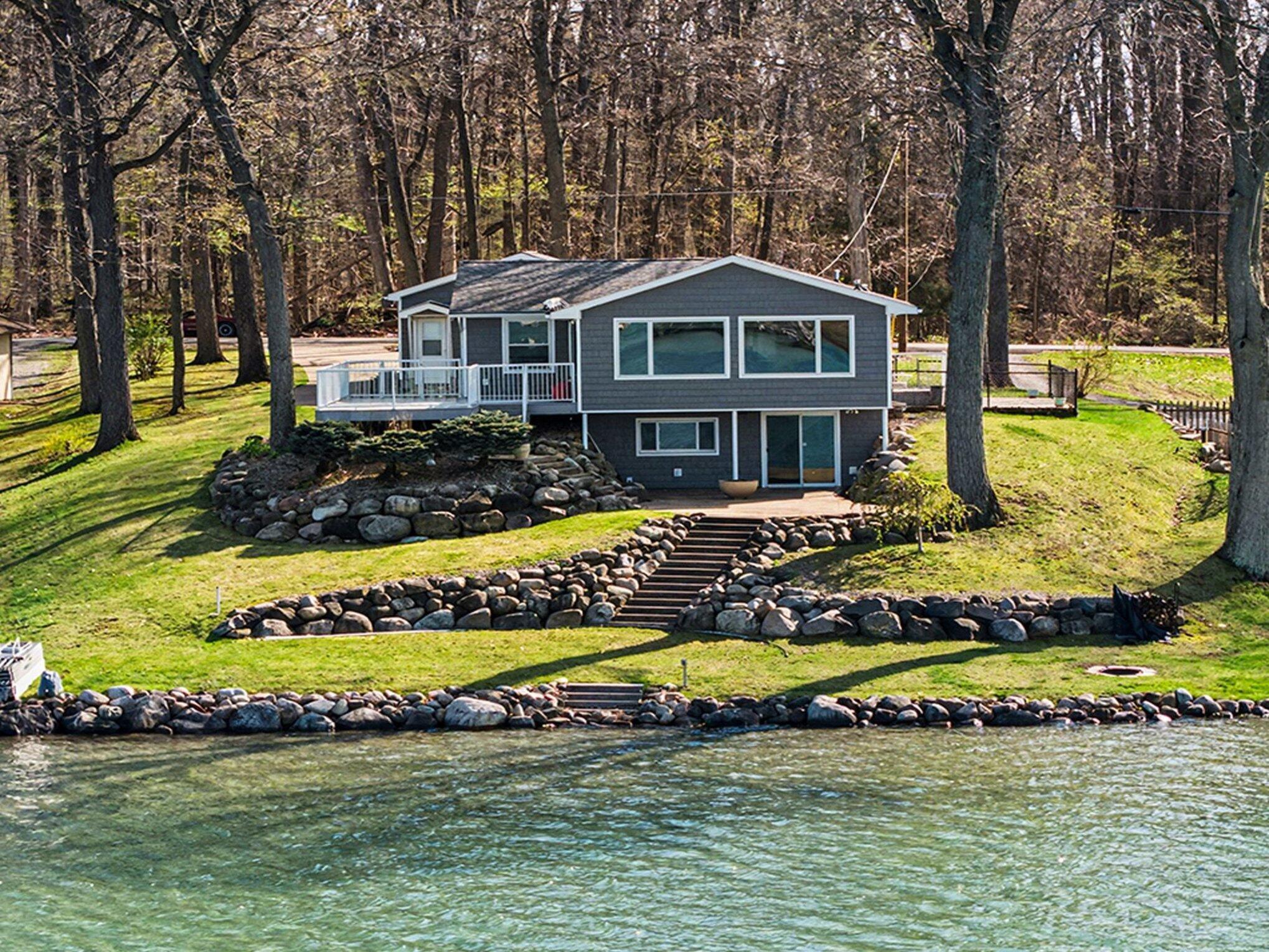 Image 1: 1702 Little Drive Lake Front home