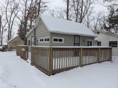 163 Lincoln Alley