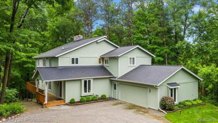 7340 Deer Lake Road