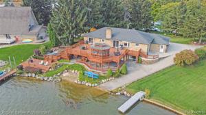 2869 Sunset Circle