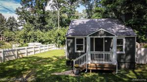 9608 GARDEN Terrace