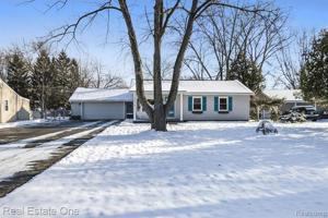 3374 SHAW Drive