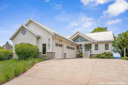 4101 Lakeridge Drive