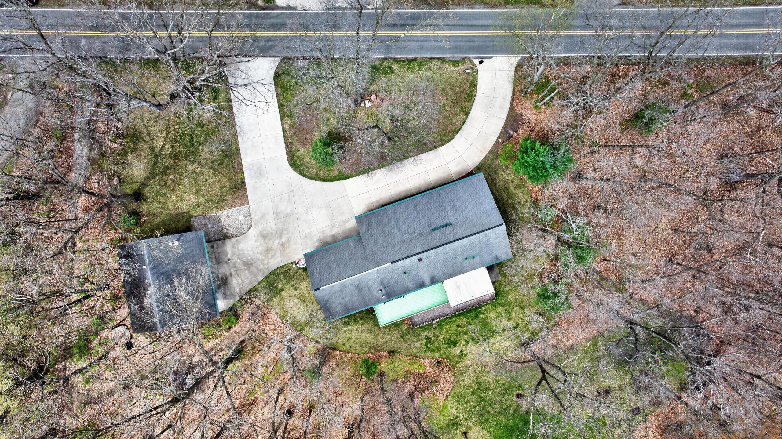 Image 4: 098_4993 Farwell Lake Rd (Aerials) - 6