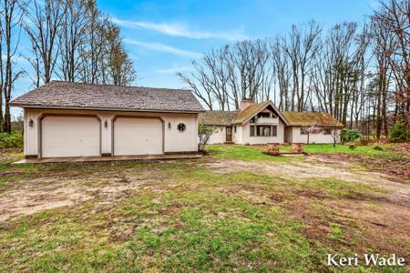 5214 Scenic Drive