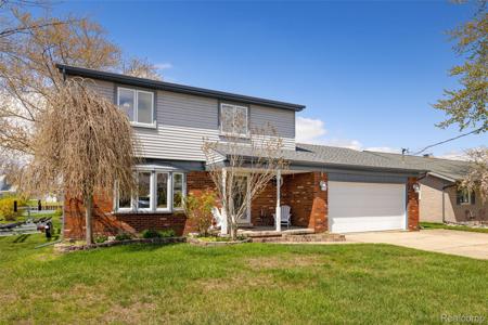 7244 Cardinal Road