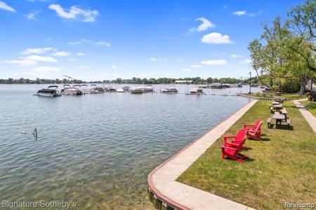 2372 Pine Lake Road