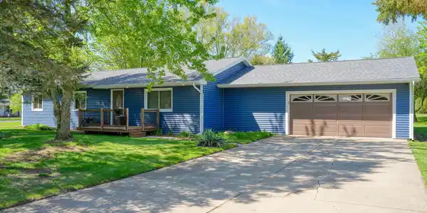 124 Carlysle Drive