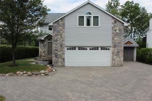 1131 OREGON Boulevard
