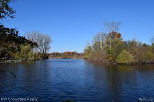VACANT BOGIE LAKE Road