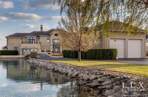 6520 Green Drive