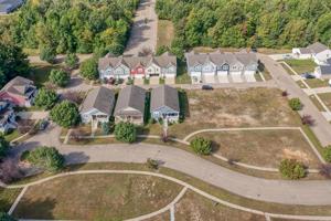 5200 Parkview Lane