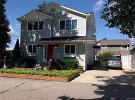 74 SMITH Court