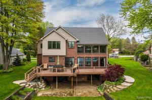 3925 CHEVRON Drive
