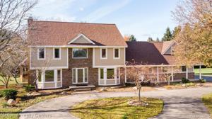 4382 CLEARVIEW Drive