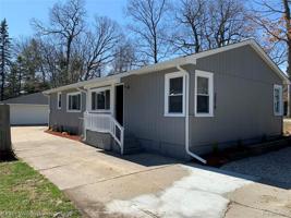 3879 MAPLELEAF Road