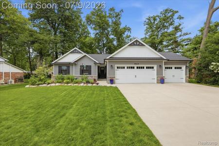 5915 Chickadee Lane
