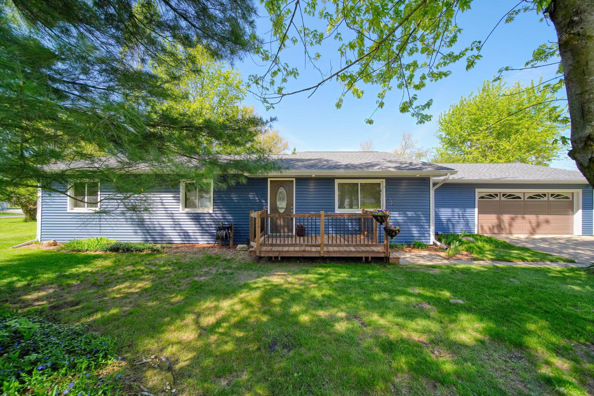 Image 4: 7-web-or-mls-DSC02083_HDR