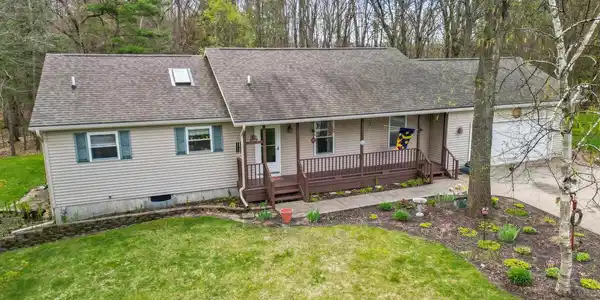 17148 Seneca Court