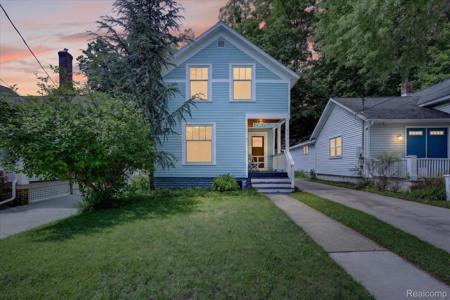 398 Howard Avenue