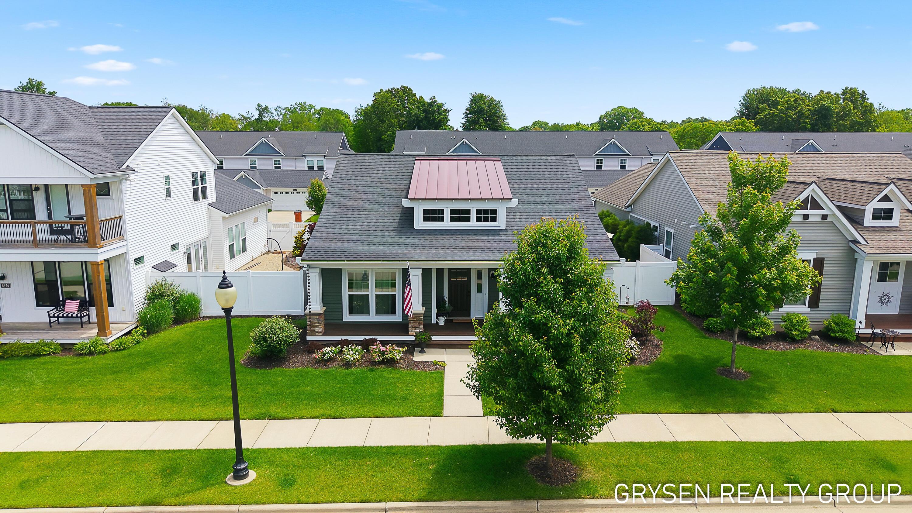 Image 2: 13-print-6960-e-cottage-ln-ne