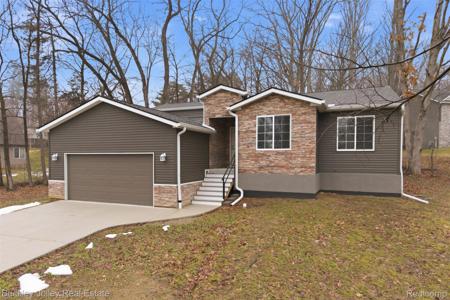 10303 9 Mile Road