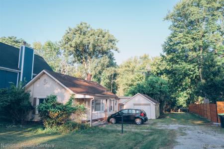206 Bernstadt Street