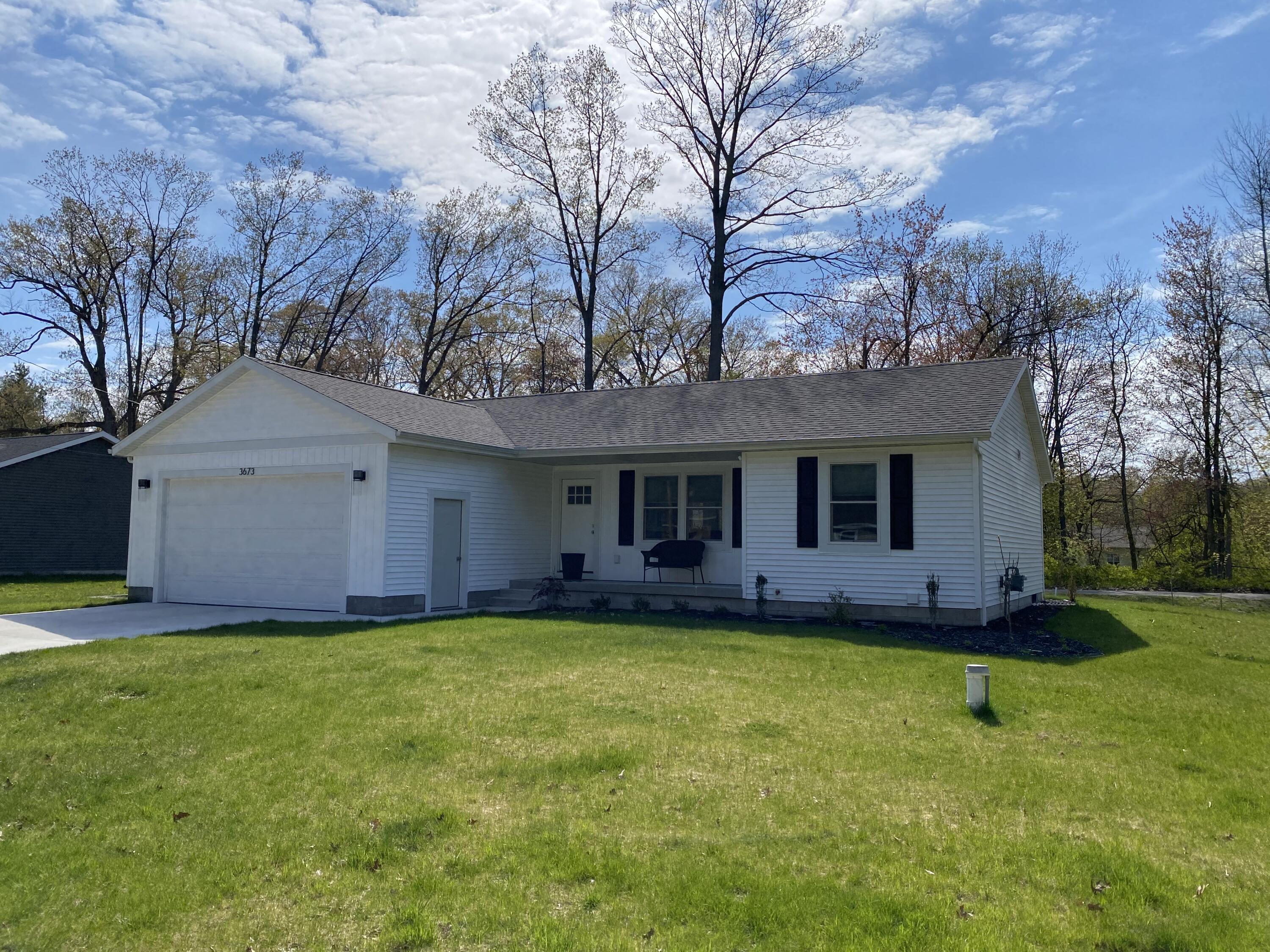 Image 3: 3673 Waalkes Street, Norton Shores