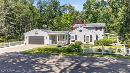 612 Sunrise Park