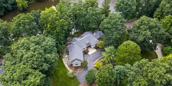 7320 Valhalla Drive