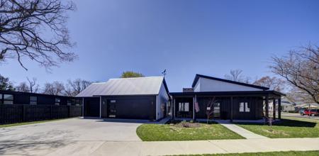 604 Lake Avenue
