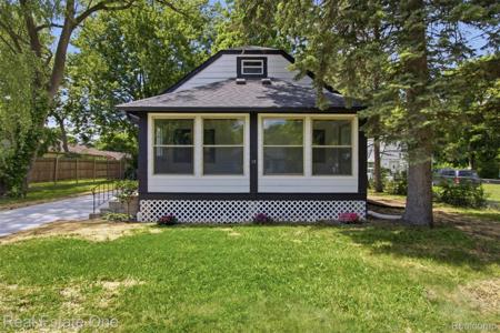 17 N Midland Drive
