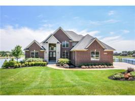 1736 SAND RIDGE Circle