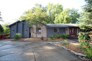 7876 RICHARDSON Road