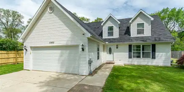 5462 S AYLESBURY Drive