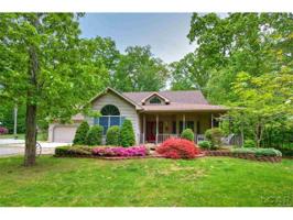 8418 ROSCOMMON CT.