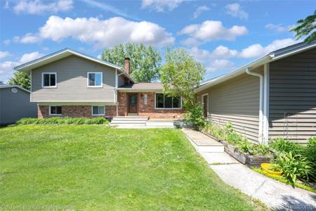 1844 Harwood Drive