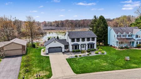 6419 Almond Lane