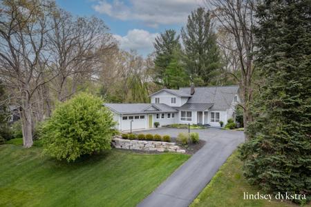 2814 Burrwick Drive