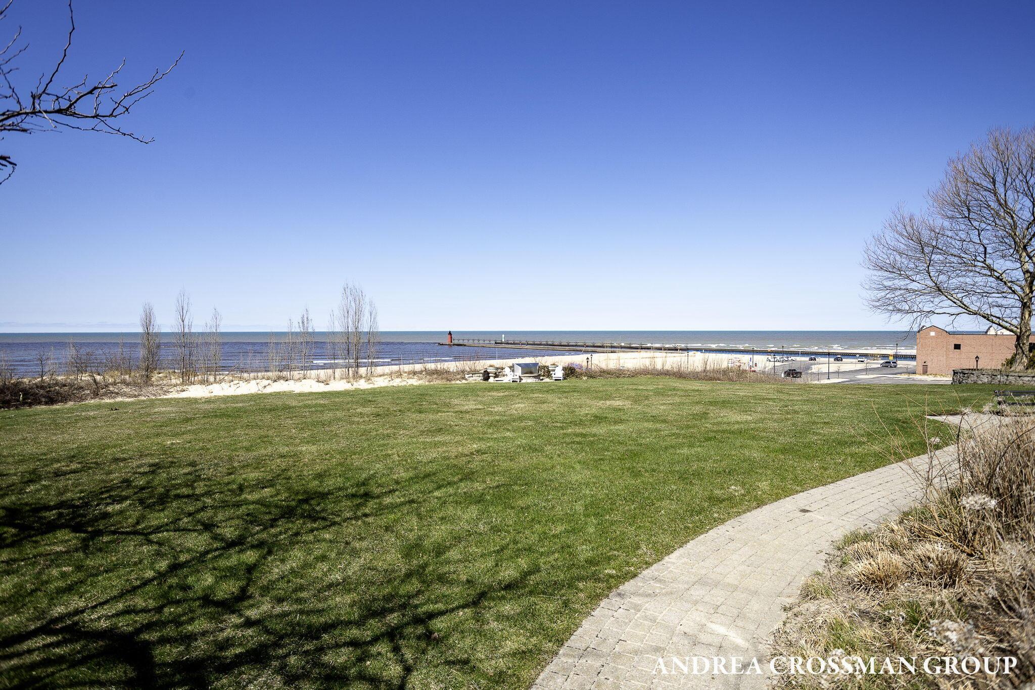 Image 4: 158-web-or-mls-456-monroe-blvd