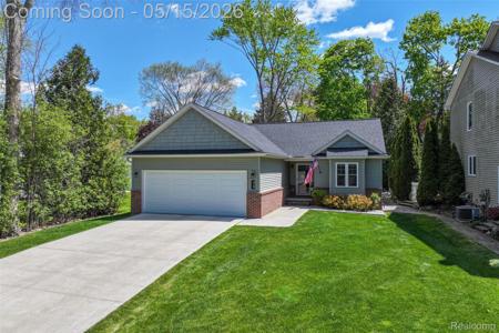 429 Grixdale Lane