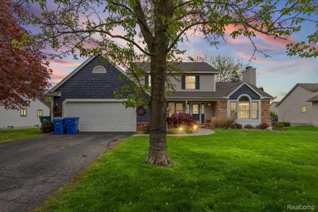 7694 Woodside Place