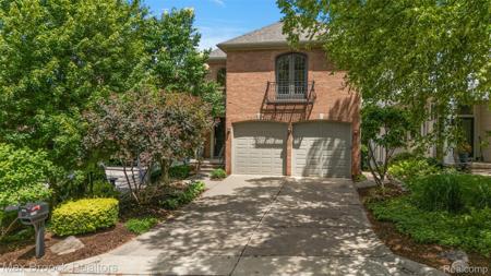 5348 Sunnycrest Drive
