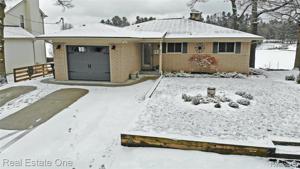 477 SHADY OAKS Street