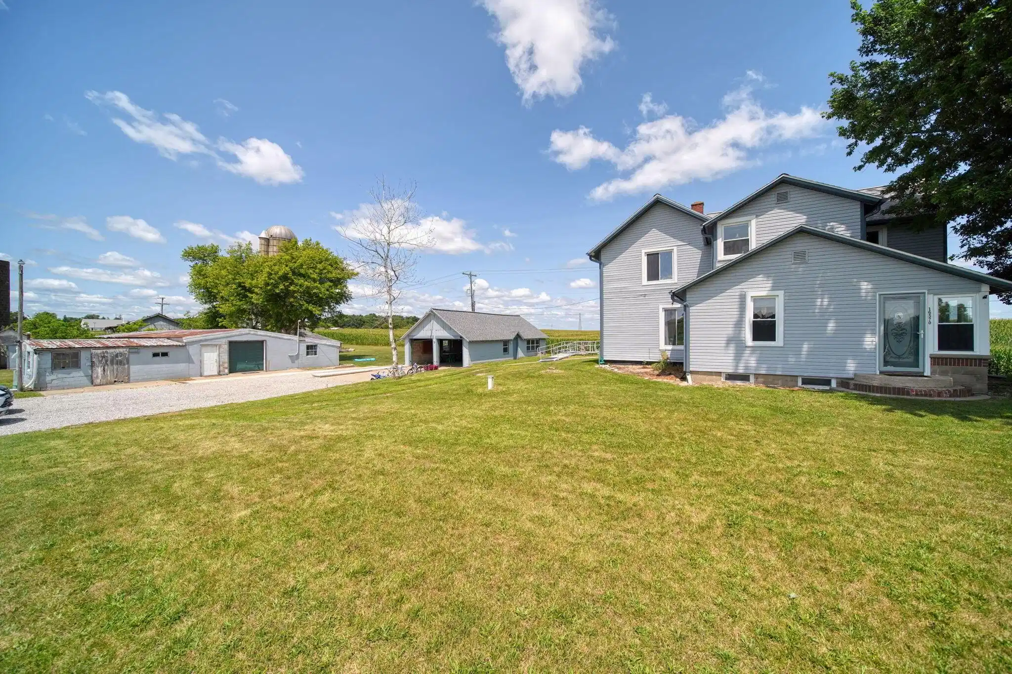 Image 1: 2-web-or-mls-DSC04304_HDR