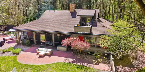 3255 Lake Trail Drive