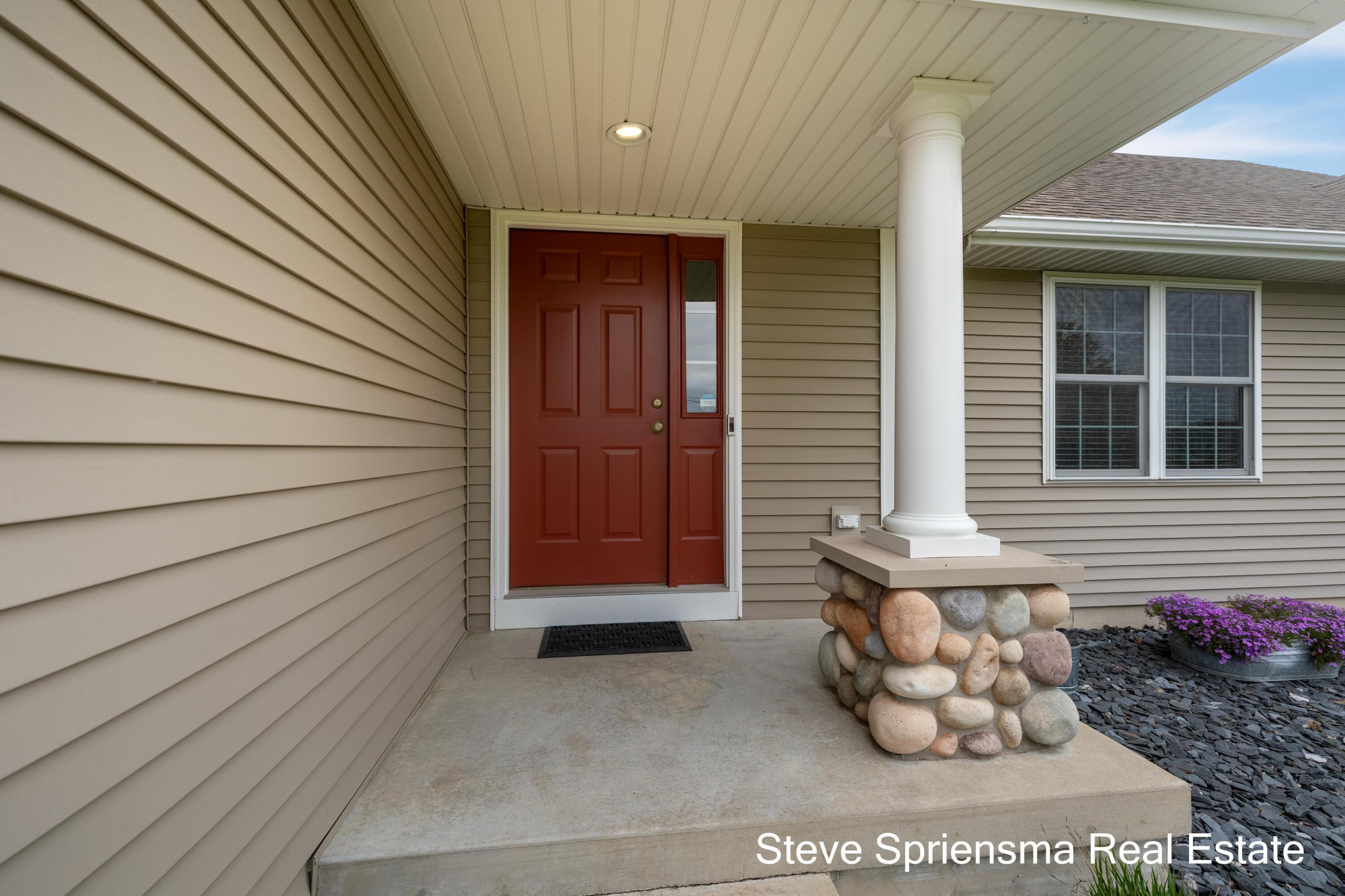Image 3: 12717 60th Ave Allendale-1