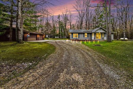 5376 Ausable Drive